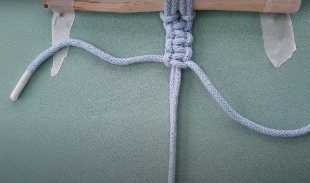 Как завязать квадратный узел