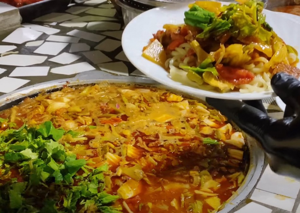 Лагман на костре: как приготовить в казане пошагово