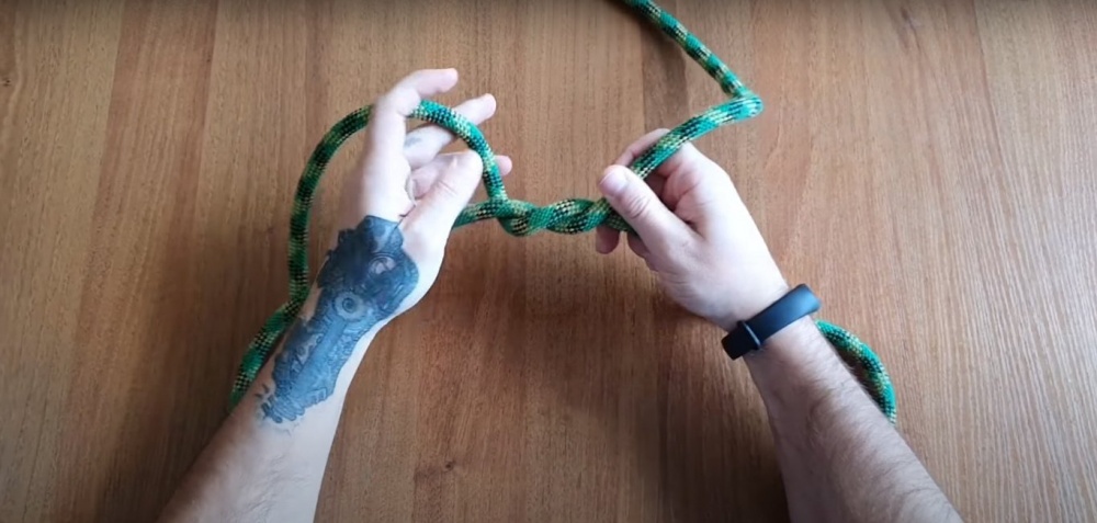 Как правильно завязать прямой узел