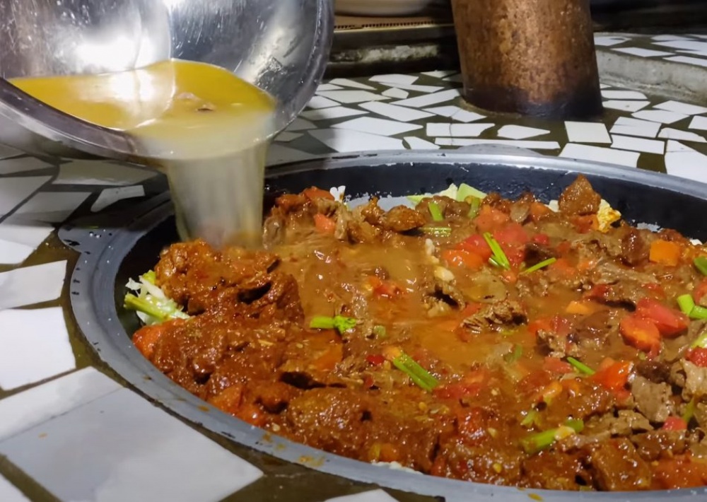 Лагман на костре: как приготовить в казане пошагово