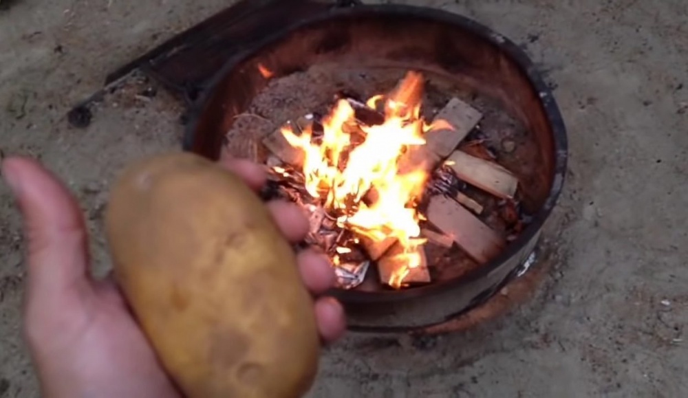 Как вкусно приготовить картошку на костре